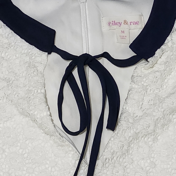 Riley & Rae White Sheath Dress with Bishop Sleeves - Picture 4 of 4